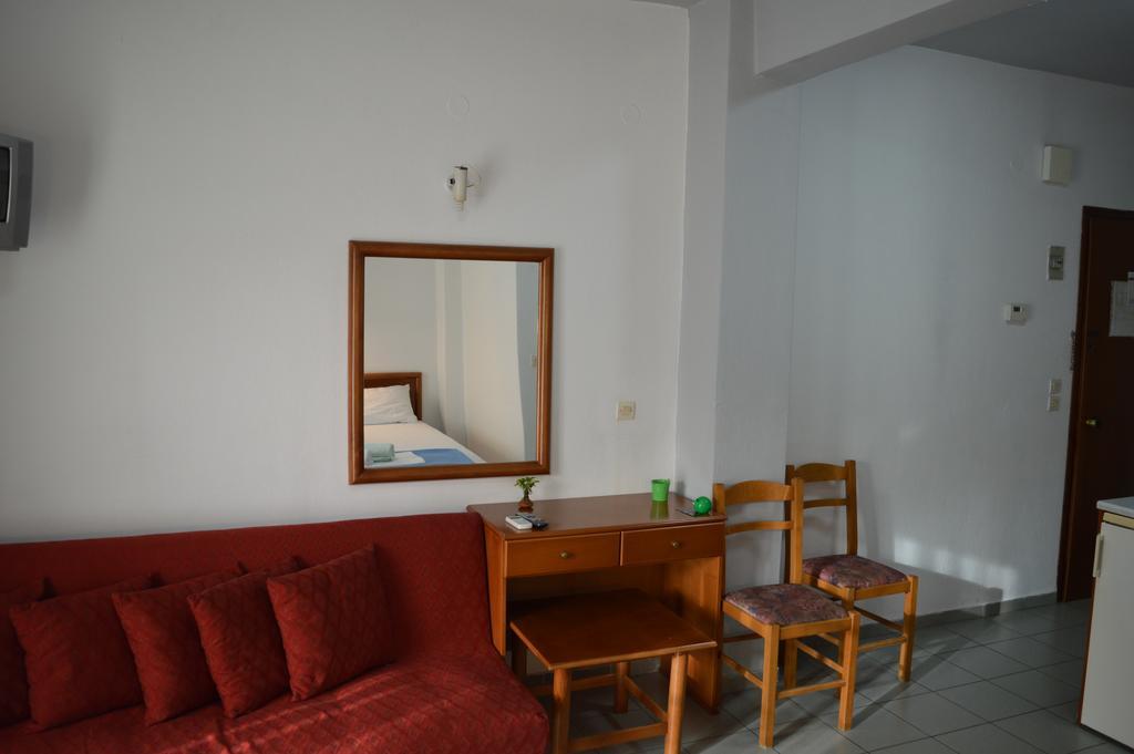 Galanis Studios And Apartments Platamonas Ngoại thất bức ảnh