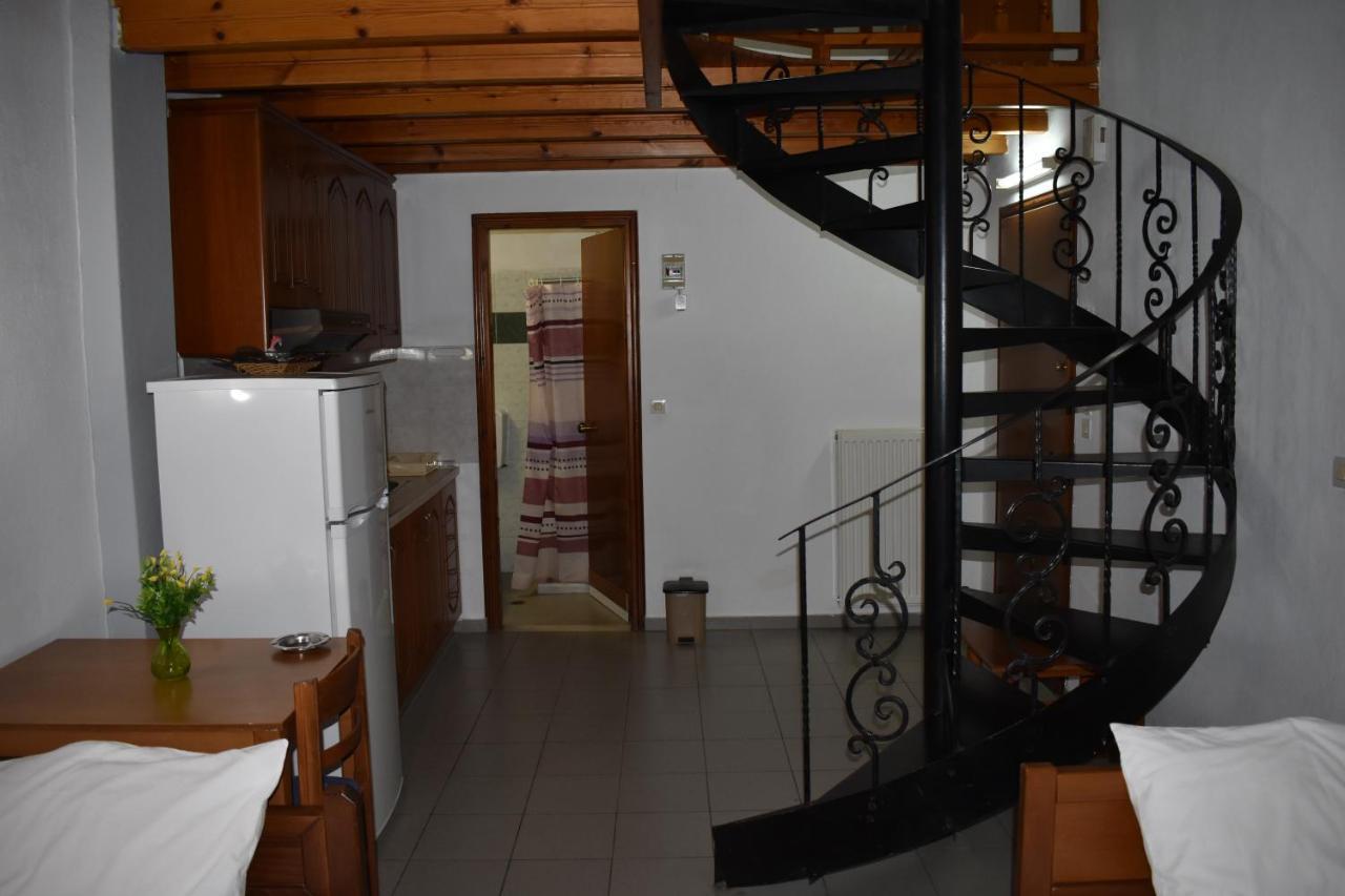 Galanis Studios And Apartments Platamonas Ngoại thất bức ảnh